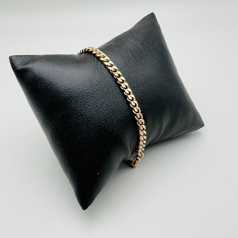 Gold Tone Curb Link Chain Bracelet 7 Inch Lobster Claw Clasp Women Jewelry